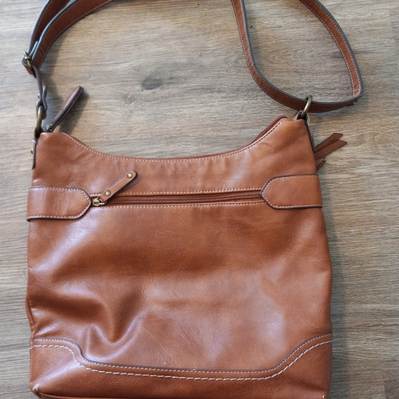 BOC Shoulder Bag - Picture 5 of 10